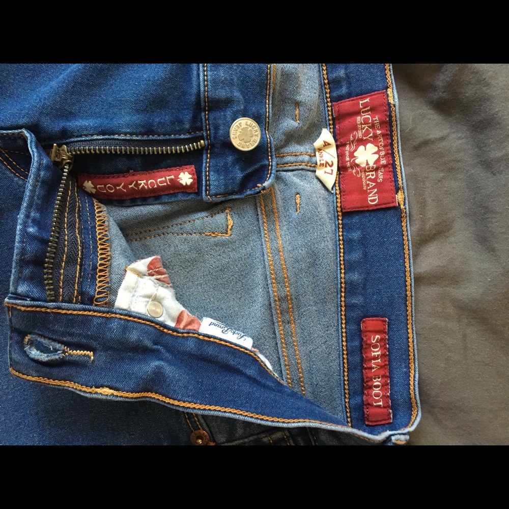 Lucky Brand Sofia Boot Jeans - Picture 6 of 6